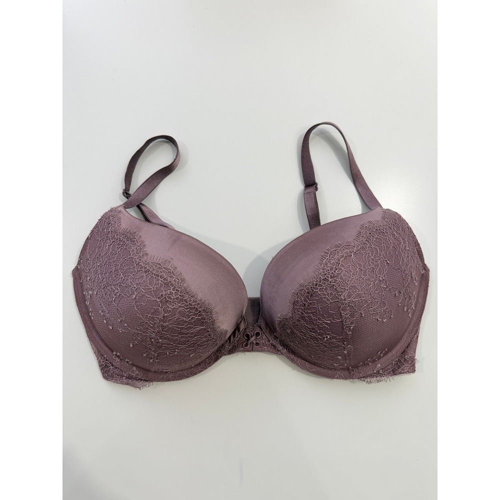 Victorias Secret Very Sexy Push Up Bra Purple Lace Underwire 34DD